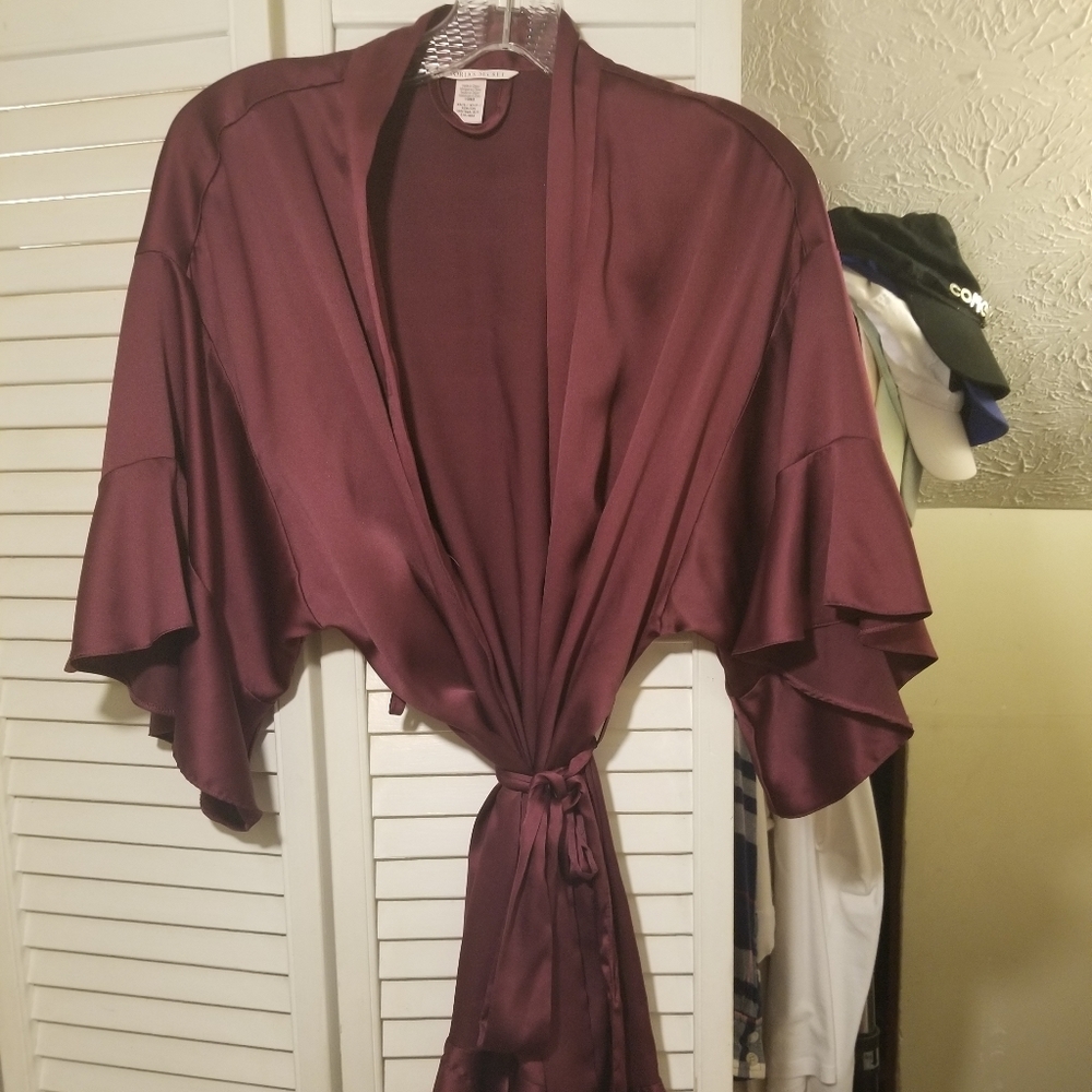 Vs robe